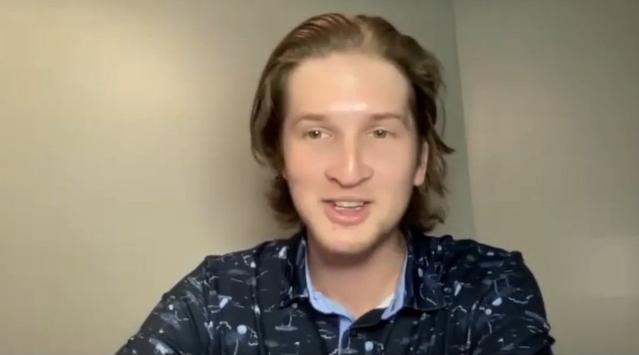 胜利！人民日报推出中英日三语种主题片