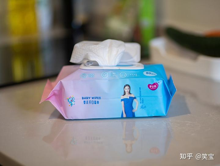 美联储三位官员警告:劳动力市场疲软,9月降息预期加剧