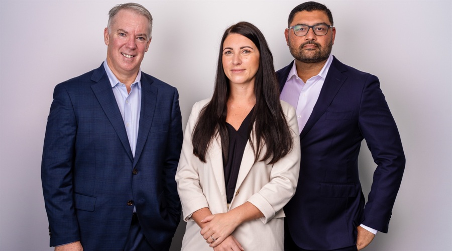 市政务服务中心推出便民措施提升企业办事效率