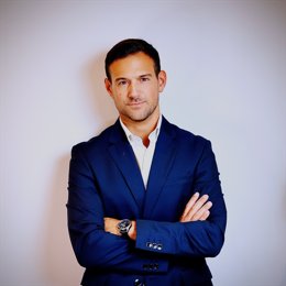 “秋冻”“贴秋膘”有讲究！专家回应秋季养生热门话题