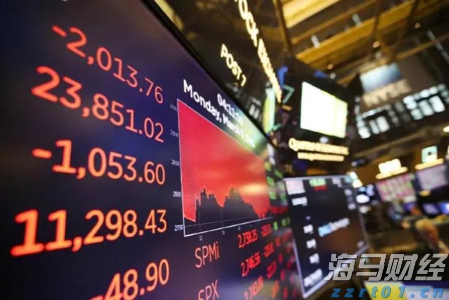 美国纽约州旅游大客车翻车 已致5人死亡数十人受伤